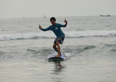 Yeeeew! surf lesson bali 8Surfschool